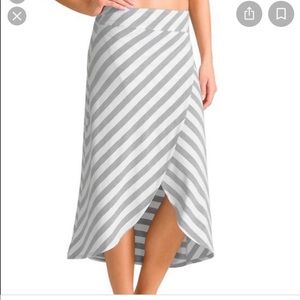 Athleta Seeing Stripes Skirt